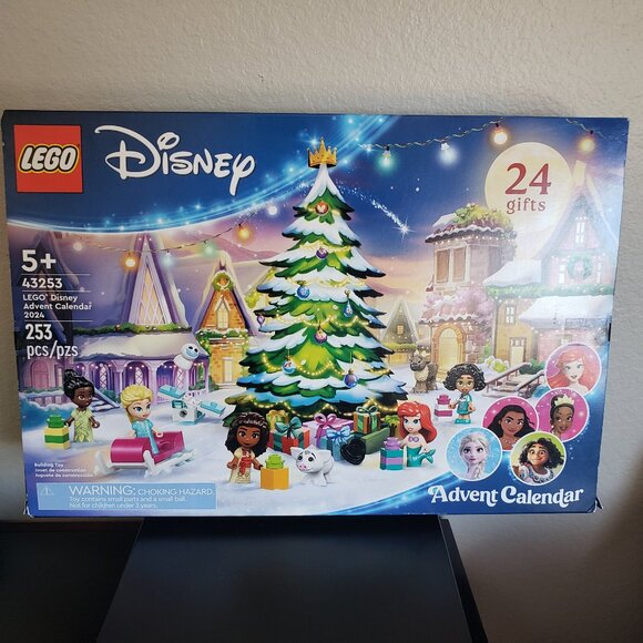 Lego DISNEY Advent Calendar NEW in Box 253 pieces 24 Gifts Ages 5+ - Picture 1 of 4
